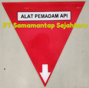 Jual Safety Sign Fosfor / Papan Penunjuk Exit – Jalur Evakuasi – First aid di Lindeteves Trade Center Jakarta Barat Call Wa 081310626689