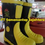 Jual murah dengan kualitas bagus Fire boot / Sepatu Pemadam di SamaMantap Sejahtera LTC Glodok Jakarta Barat Call / Wa 081310626689